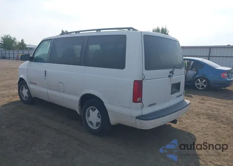 2000 Chevrolet Astro from USA, damaged, VIN 1GNEL19W2YB182589